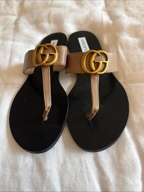 Neutral Tan Thong Sandals with Black Soles
